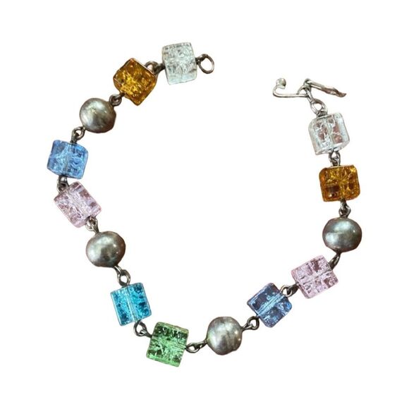 Cubed Square Sterling Silver Fold Over Clasp Bracelet - Picture 14 of 14